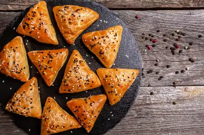 El Açması Börek Tarifleri: Birbirinden Nefis ve Kolay 17 El Açması Börek Tarifi 1