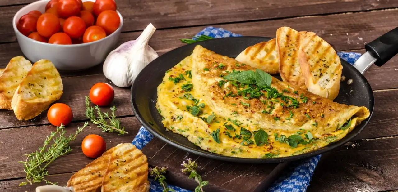 Otlu Peynirli Omlet Tarifi